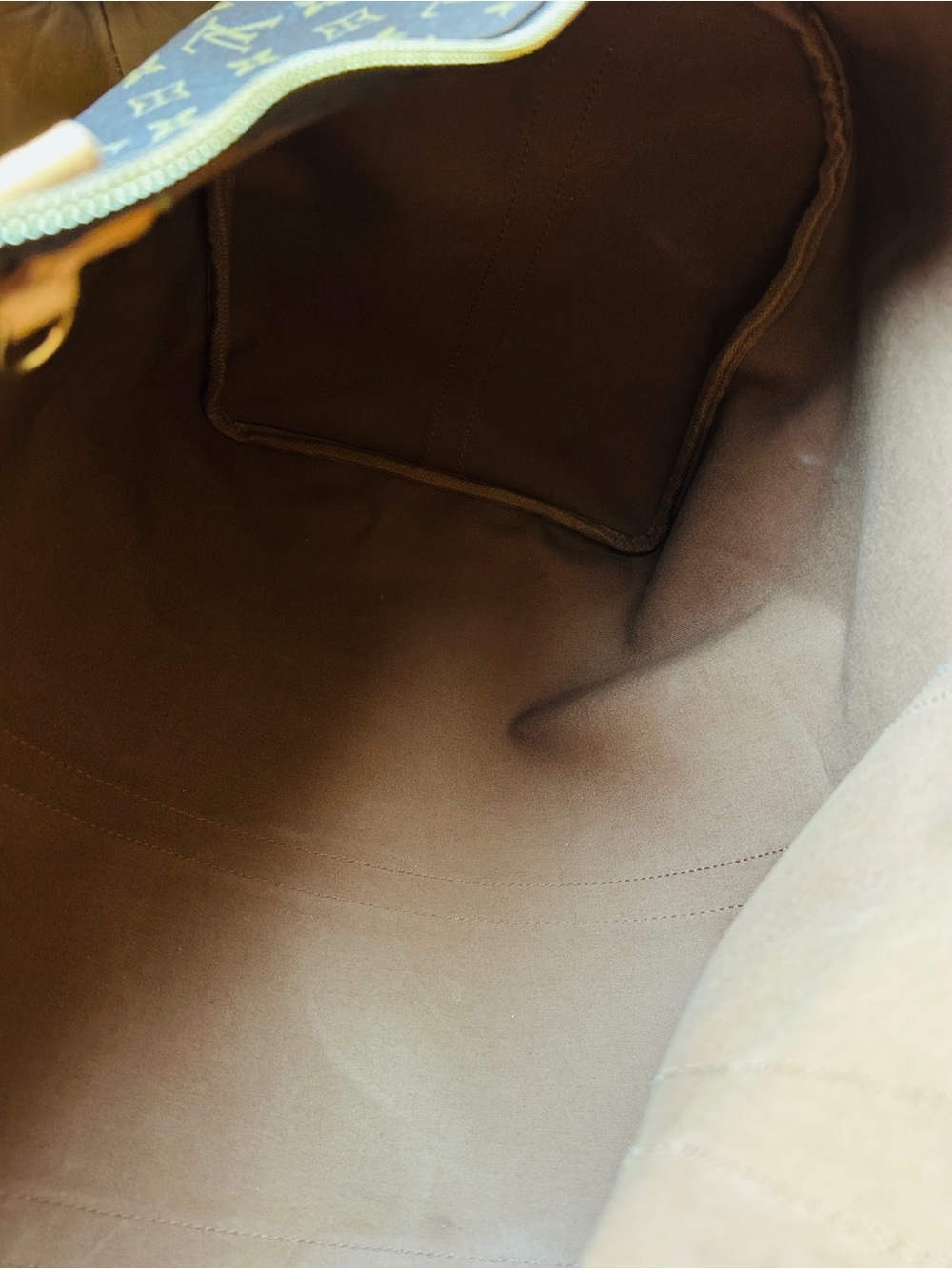 Louis Vuitton Keepall Bandouliere 60 in Monogram canvas - Picture 13 of 16